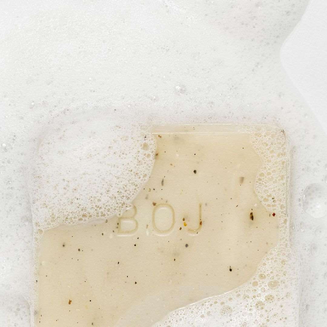 Savon corps et visage au riz et sésame noir